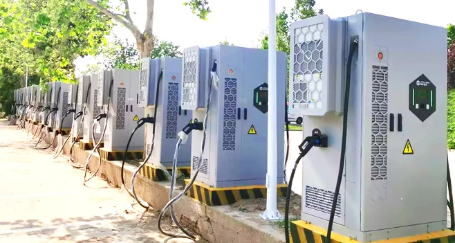 BESS with EV charger, Charging station with BESS