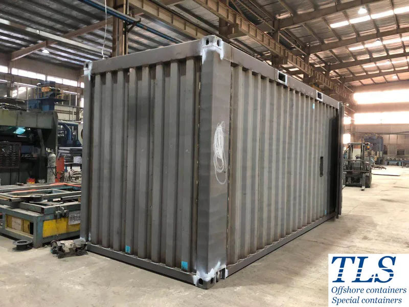 workshop-container-fabricating-offshore